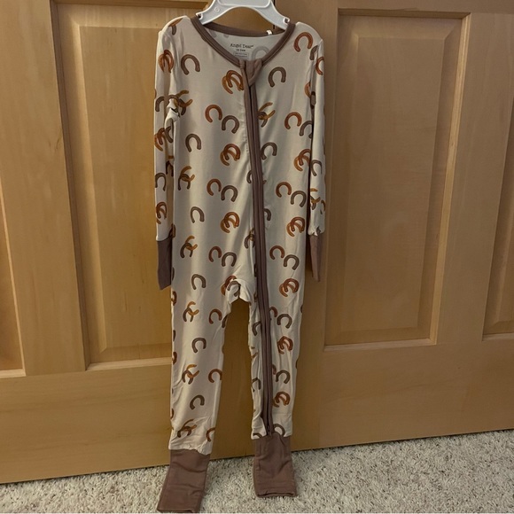 Angel Dear Pajamas Nwt Angel Dear Bamboo Horseshoe Western Print